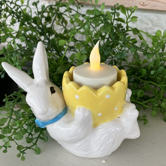 NIB - Yankee Candle Bunny and Egg Tea Light Holder #1310720 - Picture 6 of 7